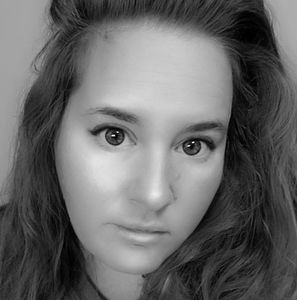 Meet your Posher, Erika